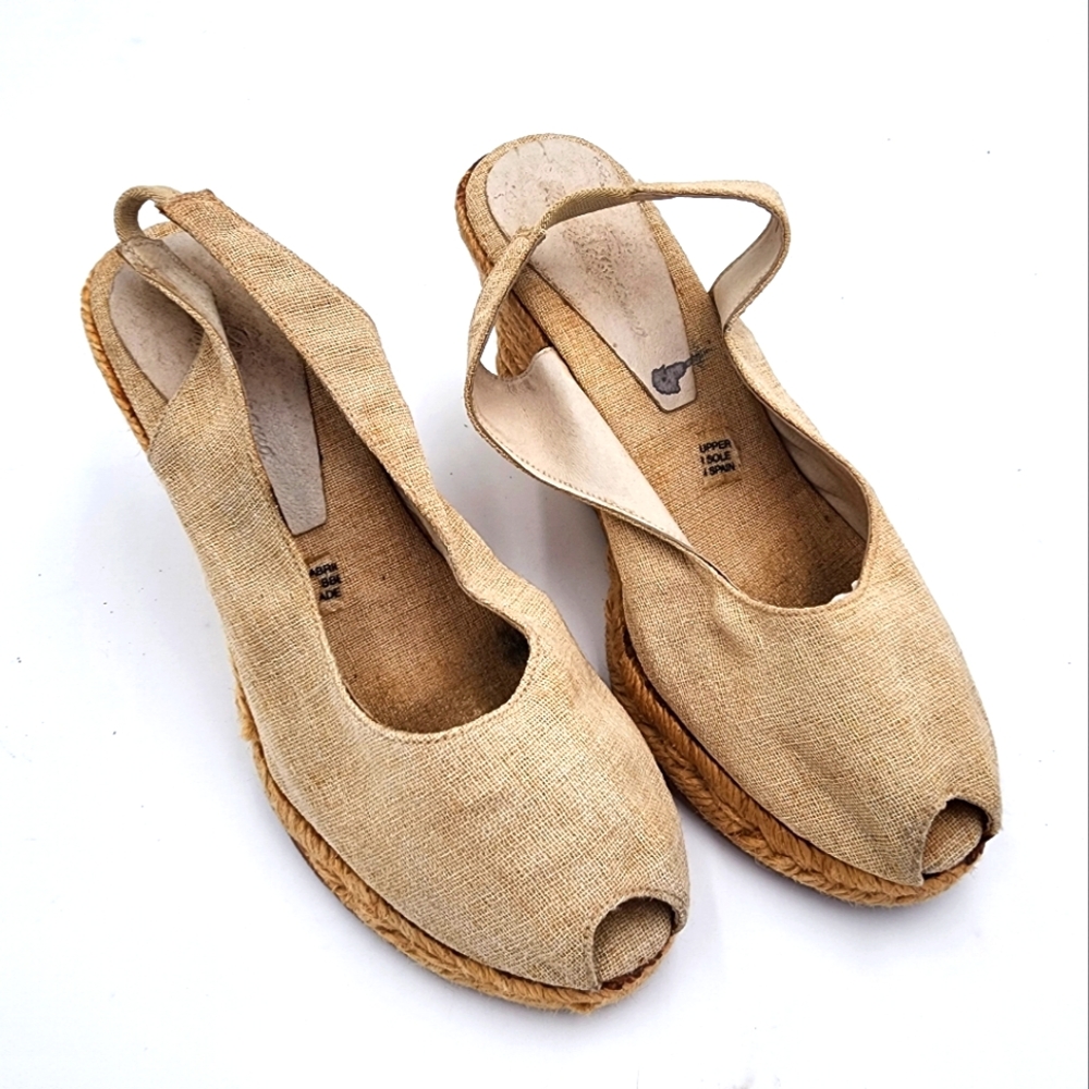 Vintage Neutral Beige Tan Wedge Espadrilles from the 1980's 6.0 M